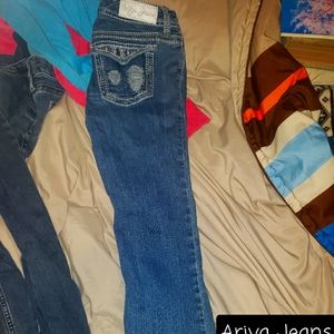 Airya Jeans